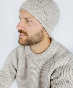 Knitwear Peregrine - Porter Ribbed Beanie In Oatmeal