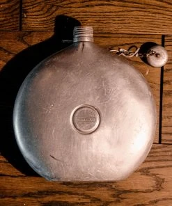 Antiques 1920's Large Landers Frary Clark Universal Army Flask Canteen - New Britain, Conn. 9 Antiques 1920's Large Landers Frary Clark Universal Army Flask Canteen - New Britain, Conn.