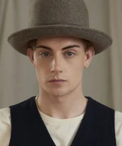 Workhouse England - Chicken George Hat In Coco Mix Colour