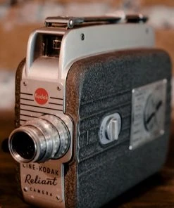 Antiques 1940's Kodak Reliant Cine-Kodak 8mm Movie Camera