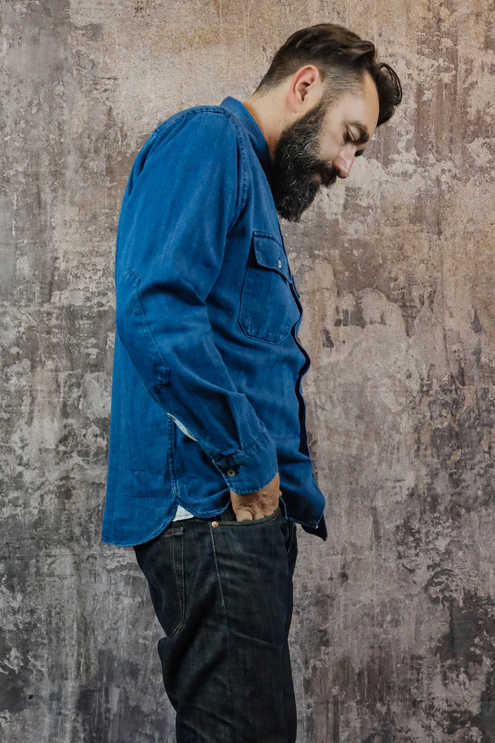 Shirts&Overshirts Universal Works - Worker Shirt In Washed Indigo Herringbone Denim 4 Shirts&Overshirts Universal Works - Worker Shirt In Washed Indigo Herringbone Denim